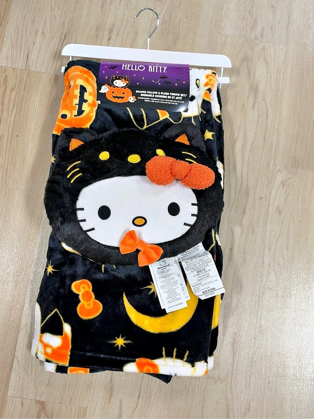 Hello Kitty Halloween Shaped Pillow & Plush Throw Set